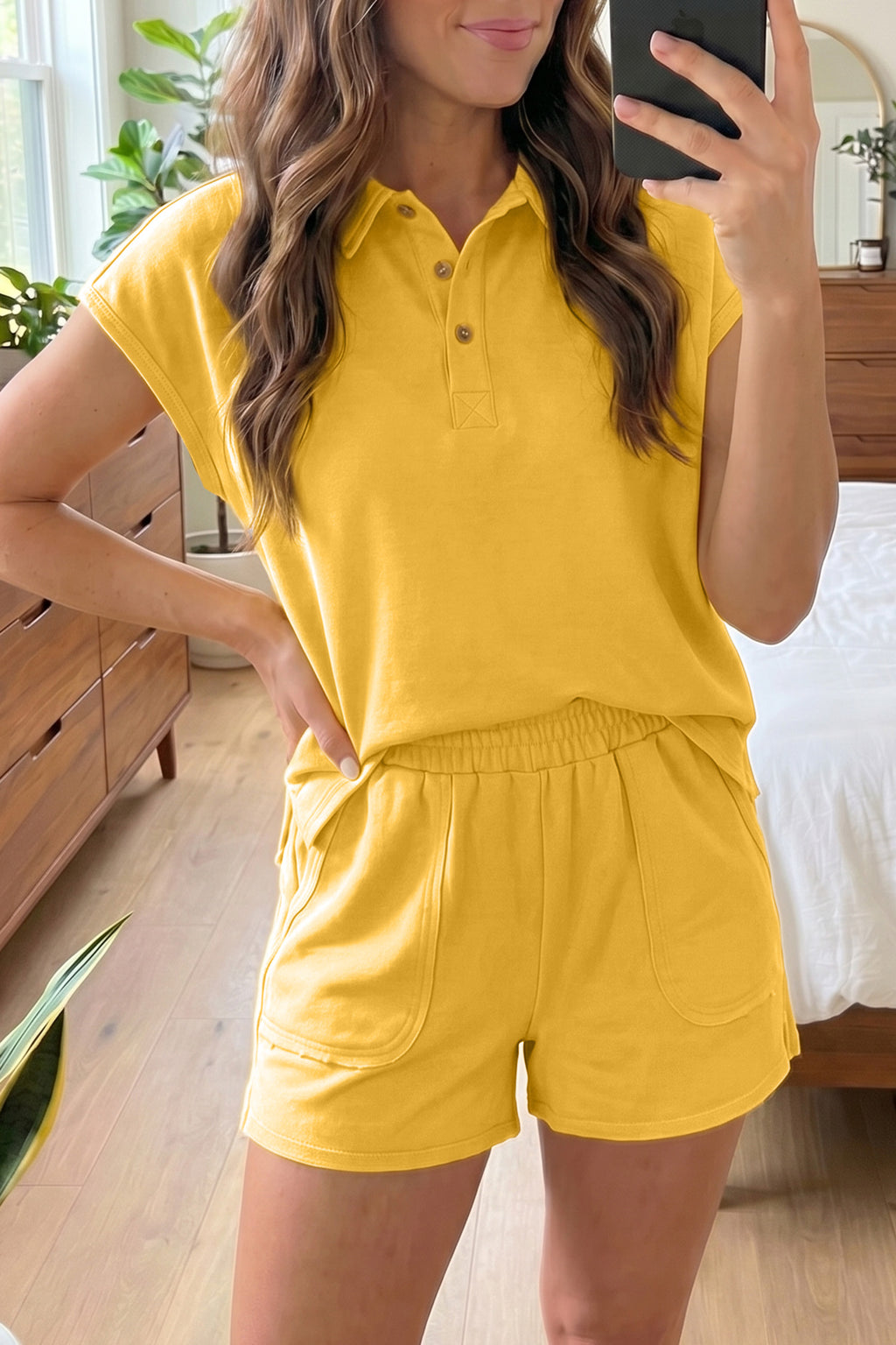 Yellow Cream Loose Polo Tee Elastic Waist 2pcs Short Set